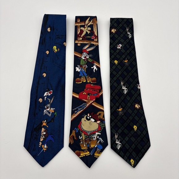 Looney Tunes Mania Other - Lot of 3 Vintage Looney Tunes Ties 90s Bugs Bunny Taz Wile E Coyote Sylvester